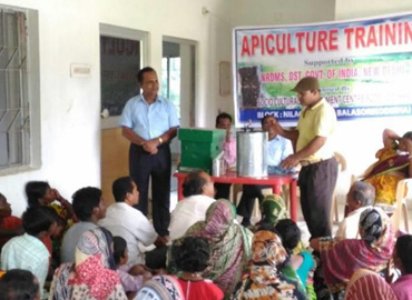 Sri Banamali Sahoo, Chairman, SCDC support Apiculture equipments to Tribal Farmers of Nilagiri Block of Balasore District 